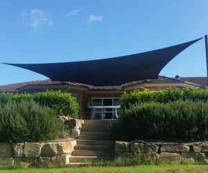 Custom made shade sail 2(1)